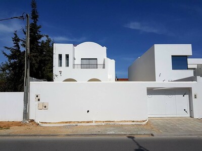 Villa moderne zone Craxi