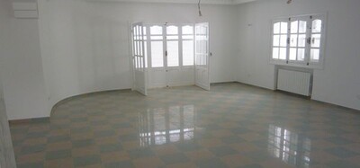 beautiful villa with pool in kantaoui