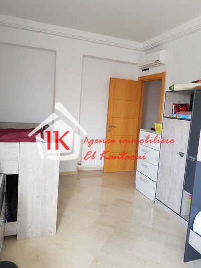 A louer appartement de haut standing et vue mer à khzema