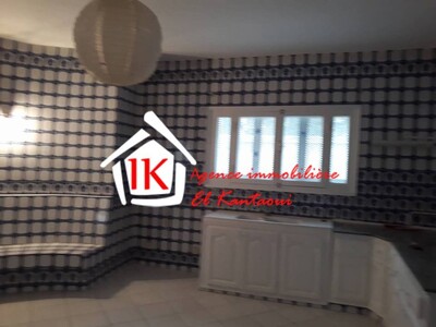A louer un étage de 180 m² à kantaoui