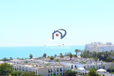 appartement vue sur mer et pied dans l'eau