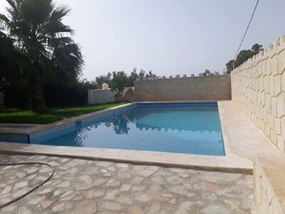 villa avec piscine route craxi hammamet