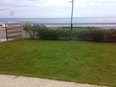 Maison Bord De Mer	Réf:  pids dans l'eau