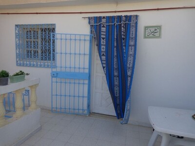 Maison avec studio et un duplex inachevé