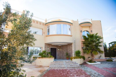 une belle villa située à hammamet zone craxi