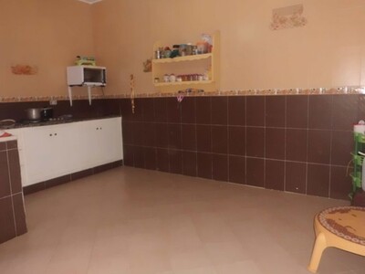 une villa sur deux étages à hammamet nord cité roméne