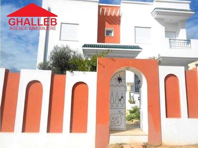 superbe villa sur deux niveaux