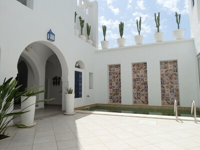 VILLA SHANA	Réf:  villa avec piscine