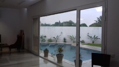 Location d'une villa avec piscine La soukra