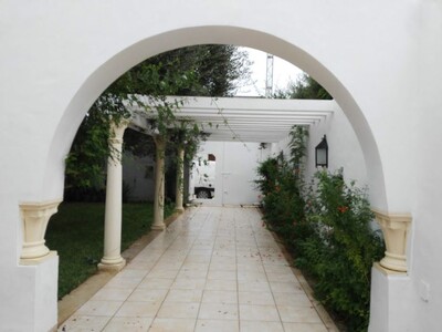 villa s+4 dans la zone touristique hamamet
