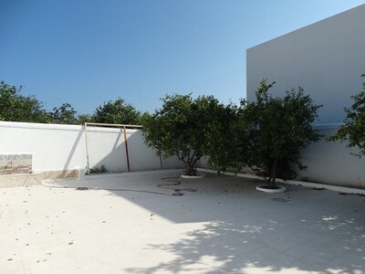 House unfurnished cotton