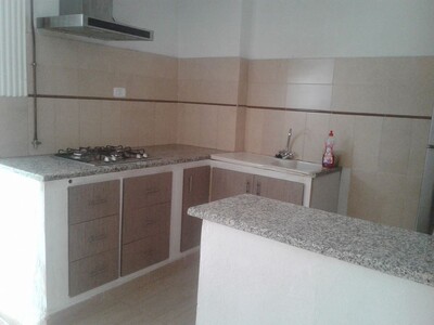appartement réez de chaussez en plein centre ville tt