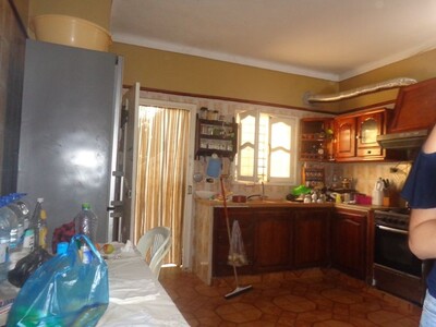AV superbe maison a deux étages t