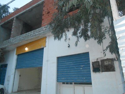 av immeuble sur terrain de 200m² t