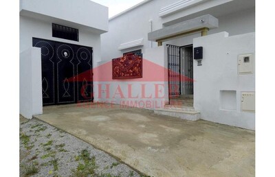 a vendre une villa neuve avec garage