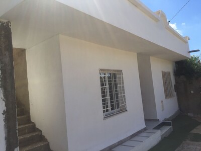 a vendre une maison de 240m² a Mrezga
