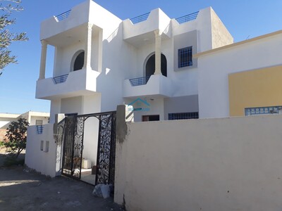 Splendide Duplexe pas loin de Hammamet