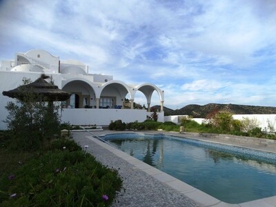 VILLA MERVEILLEUSE	Réfe: