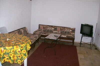 Studio Meublé for rent at night area Miramar