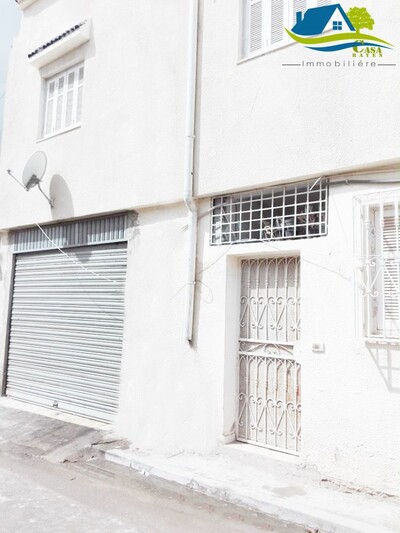 Quatre garages à borj louzir ariana