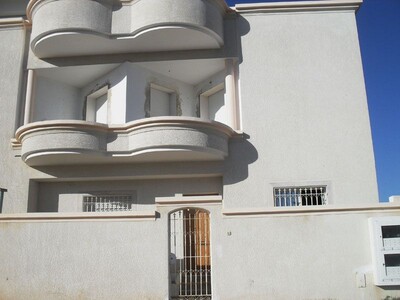 Maison au RC à Hammamet