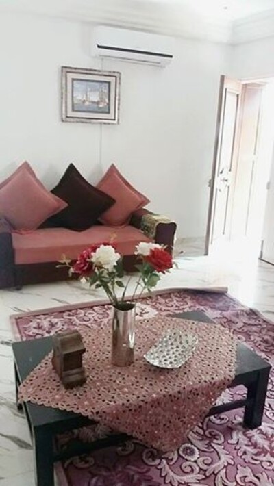 Rez de chaussé de villa meublé à bir bouregba