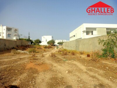 a vendre lot de terrains zone touristique hammamet