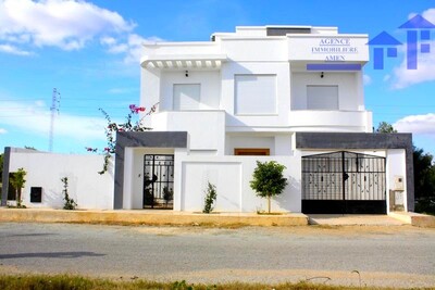 Villa located a yassmie Hammamet side Carthage land