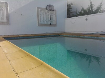 Magnifique villa la marsa les pins avec piscine