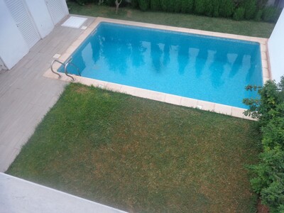 av haut standing villa avec piscine y