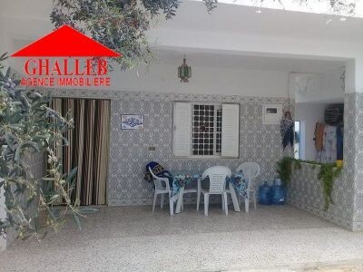 belle maison à bir bouragba sur 324m² y