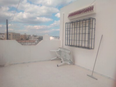 un studio meublé avec terrasse à hammam ghrabi