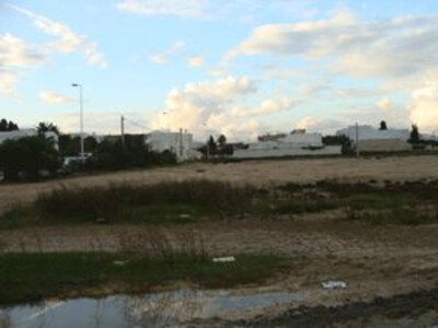 Sale foot in the water in Nabeul very good location.