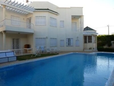 Belle villa avec piscine à Hammamet Bic Best Immobilier