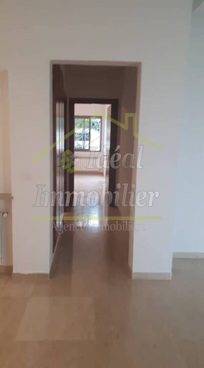 Av appartement à cité ennasr