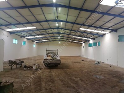 LOCAL INDUSTR 1800 TUNIS OUEST