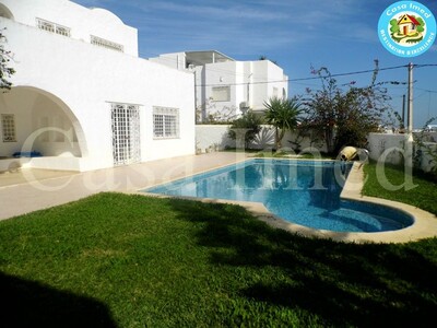 Somptueuse villa avec piscine