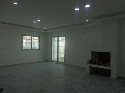 av villa de 500m² plein pied proche hôtel ribat