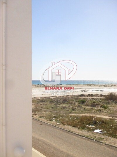 appartement proche de la mer à baghdedi