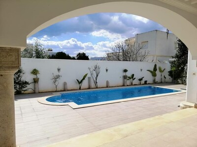 Villa with pool and garden in South Hammamet