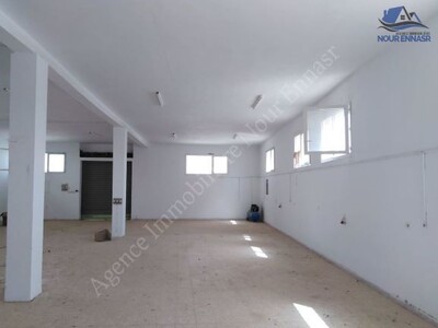 LOCAL DALLE 232500 SFAX