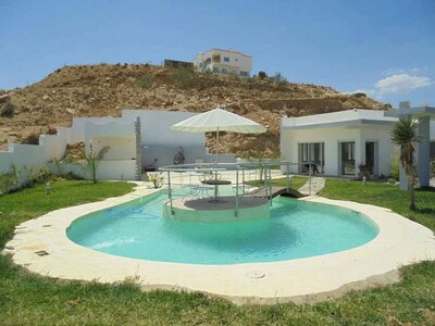 Sale villa with garden and pool El monchar