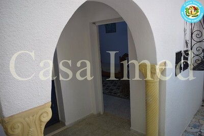 studio en rc emplacement stratégique à Hammamet