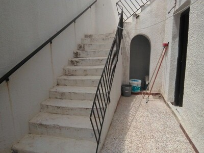 s+2 1 ére étage à Hammamet