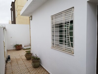 villa rez de chaussée avec étage inachevé