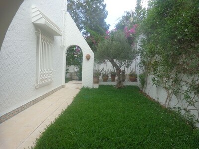 jolie villa avec jardin à Hammamet y