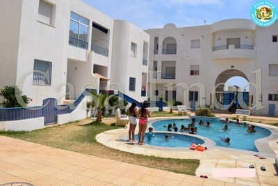 un appartement en 2éme étage à beni khiar