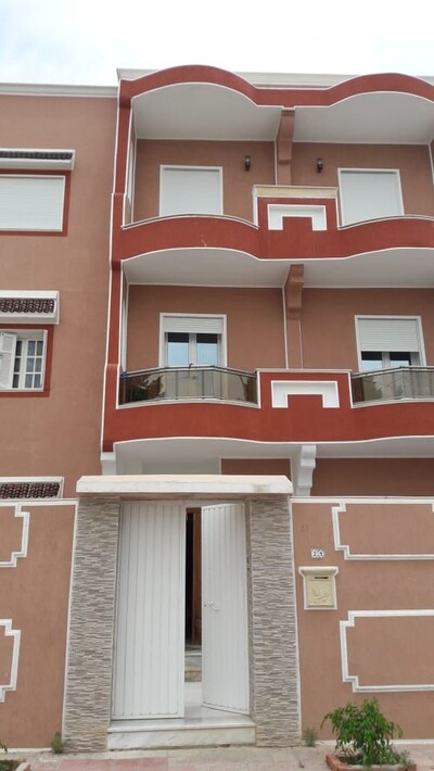 Un étage de villa tout neuf haut standing