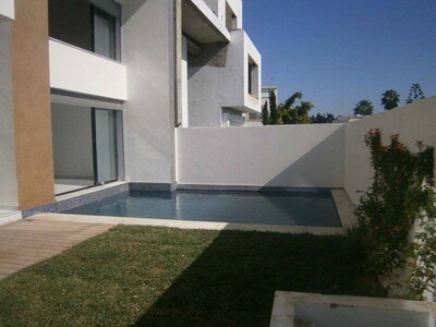 Duplex la marina avec piscine dans une résidence haute standing