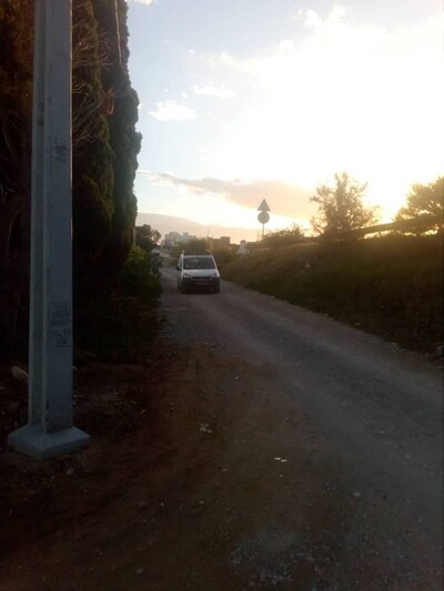 terrain de 300 m entre bir bourabga et barekt shel